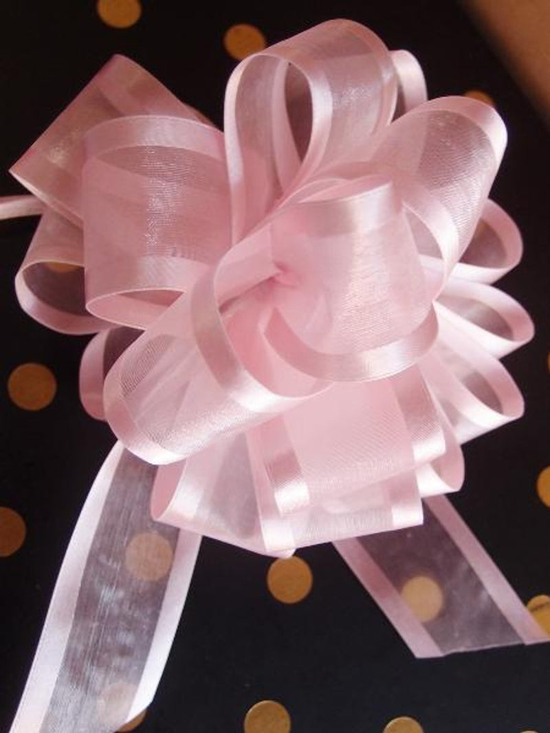 Satin-Edged Pull Bow