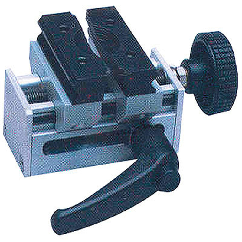 Short clamping attachment